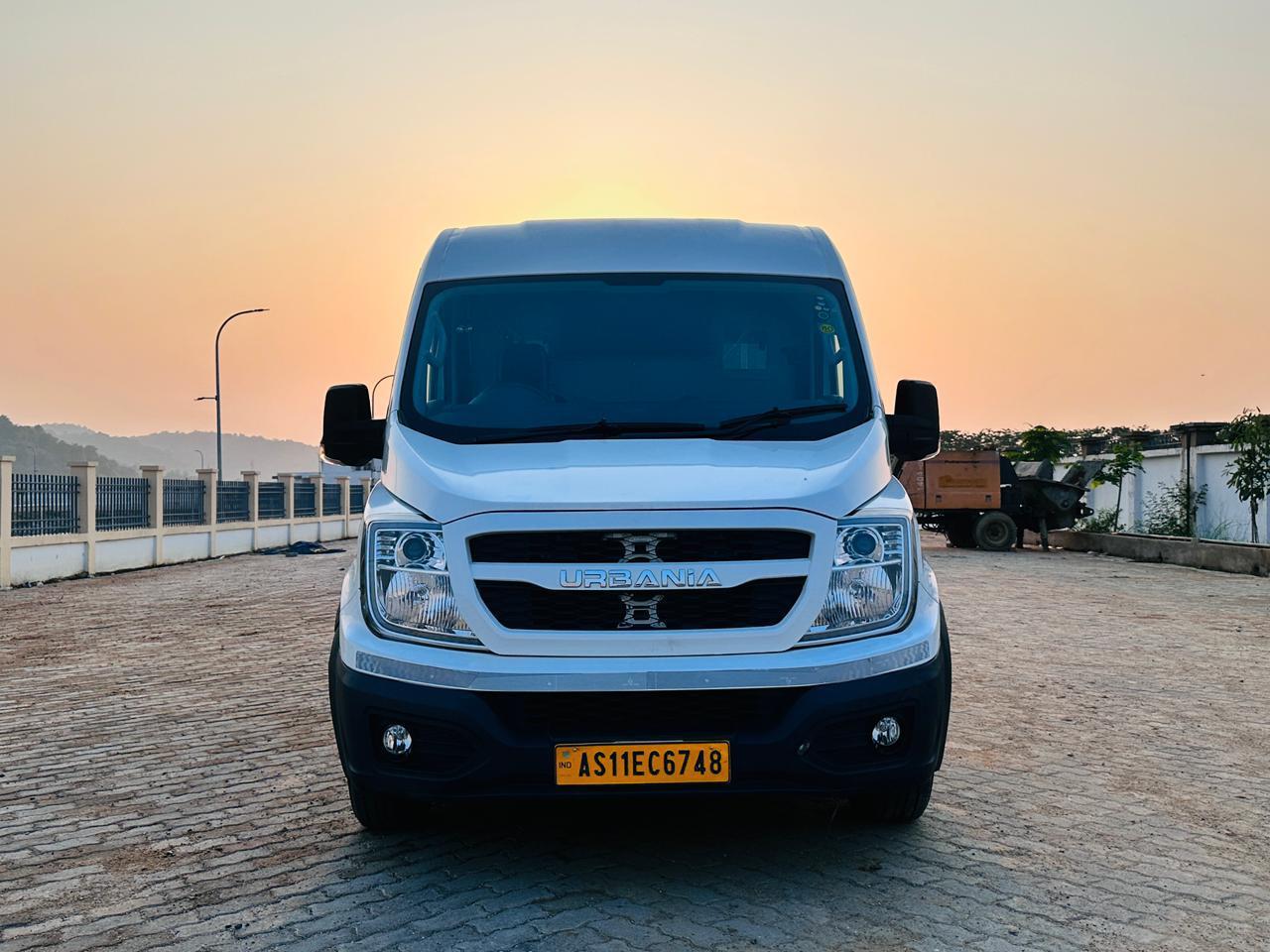 FORCE MOTORS URBANIA