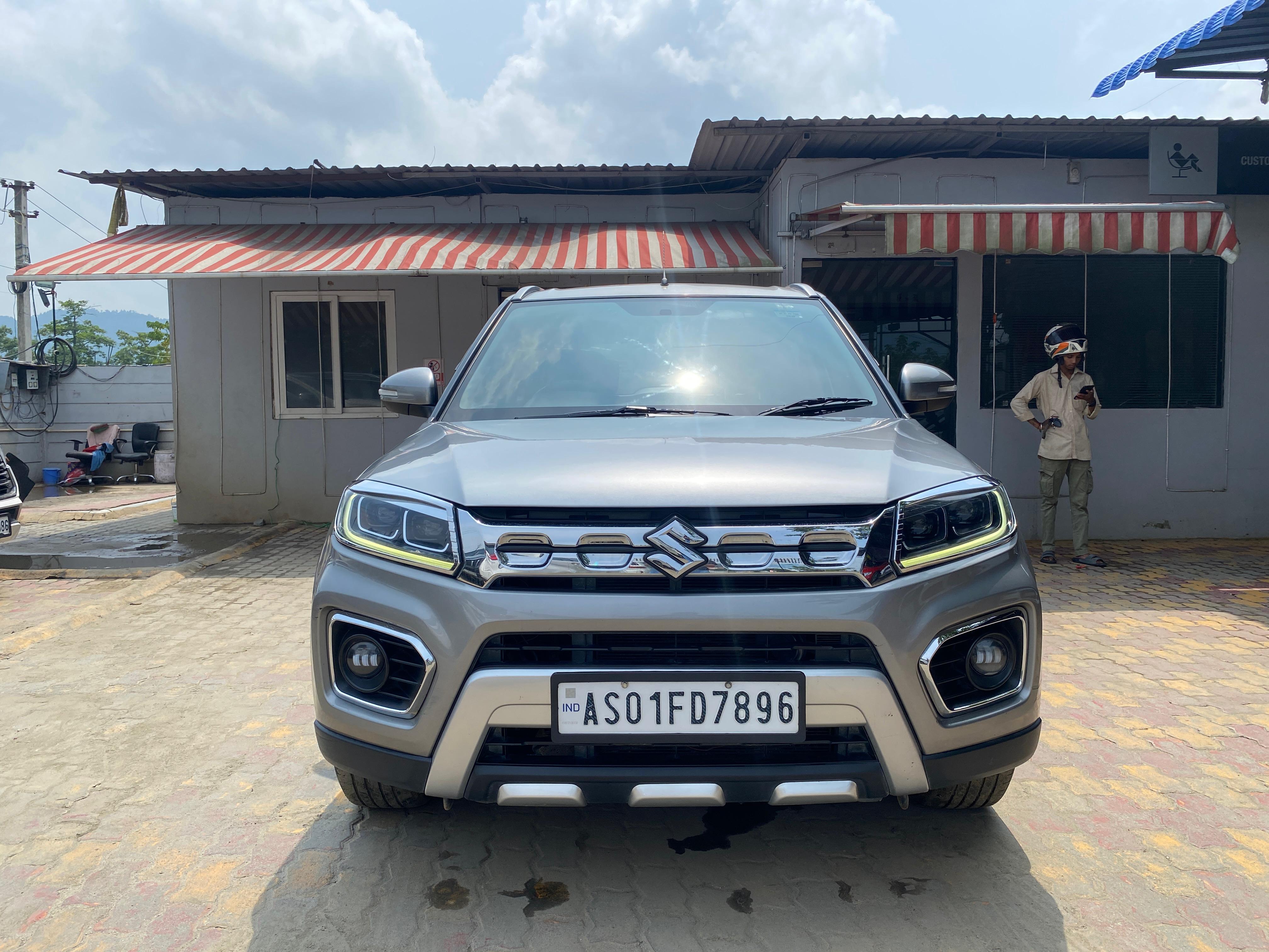 MARUTI  VITARA BREZZA  SMART HYBRID ZXI AT