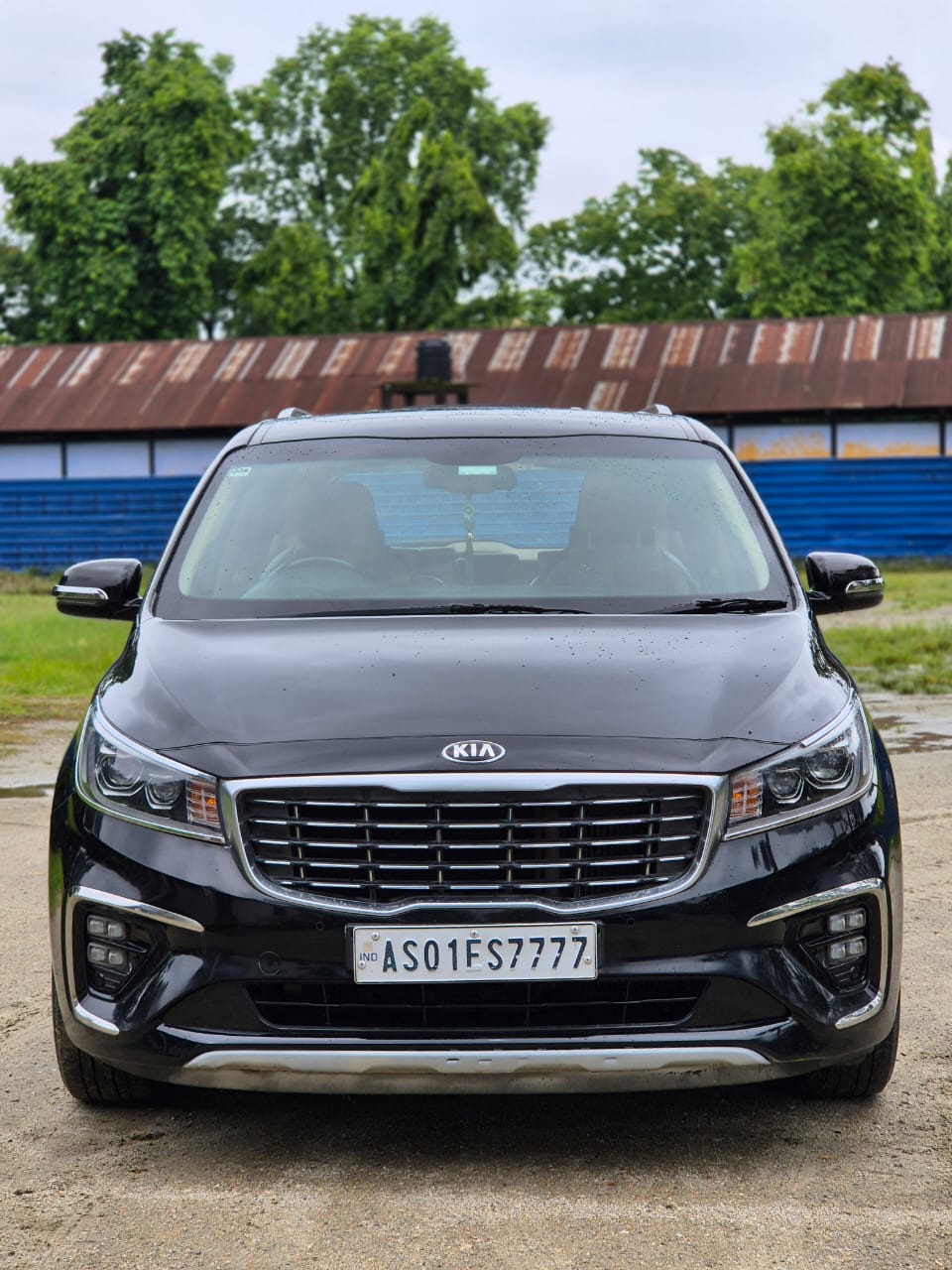 KIA  CARNIVAL  D2.2  8AT