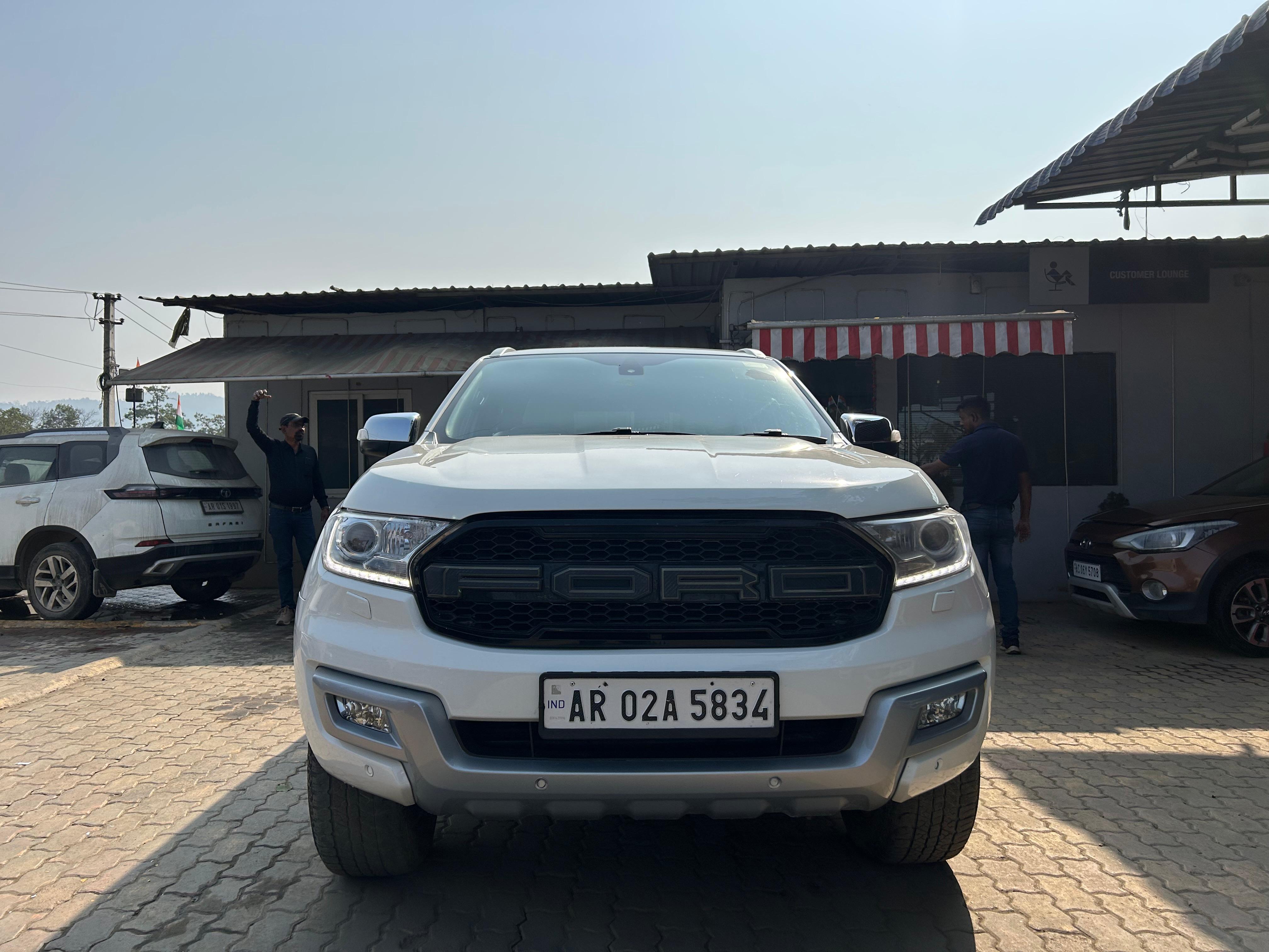FORD ENDEAVOUR  3.2 TITANIUM  4X4  AT